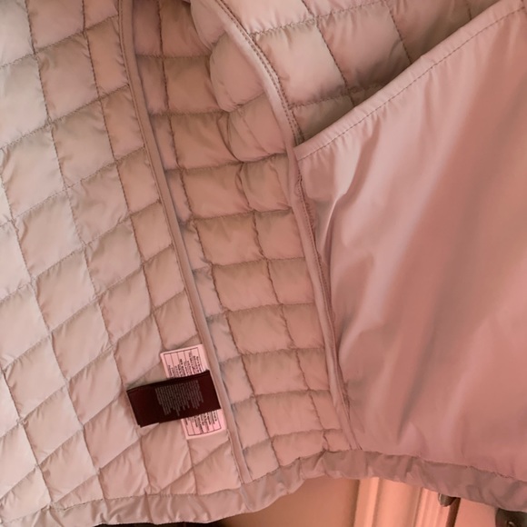 The north face jacket brand new - Picture 8 of 9